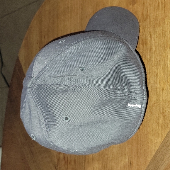 NAVY GOLF Imperial A+ Flex Seal Beach Navy Golf Course Hat - Picture 5 of 9
